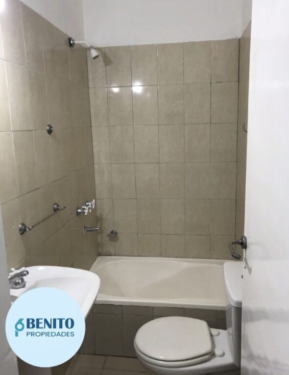 Screenshot_20251112_214903_InShot