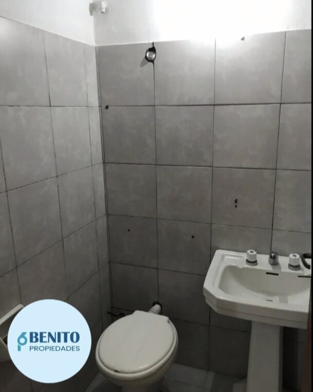 Screenshot_20251112_214937_InShot